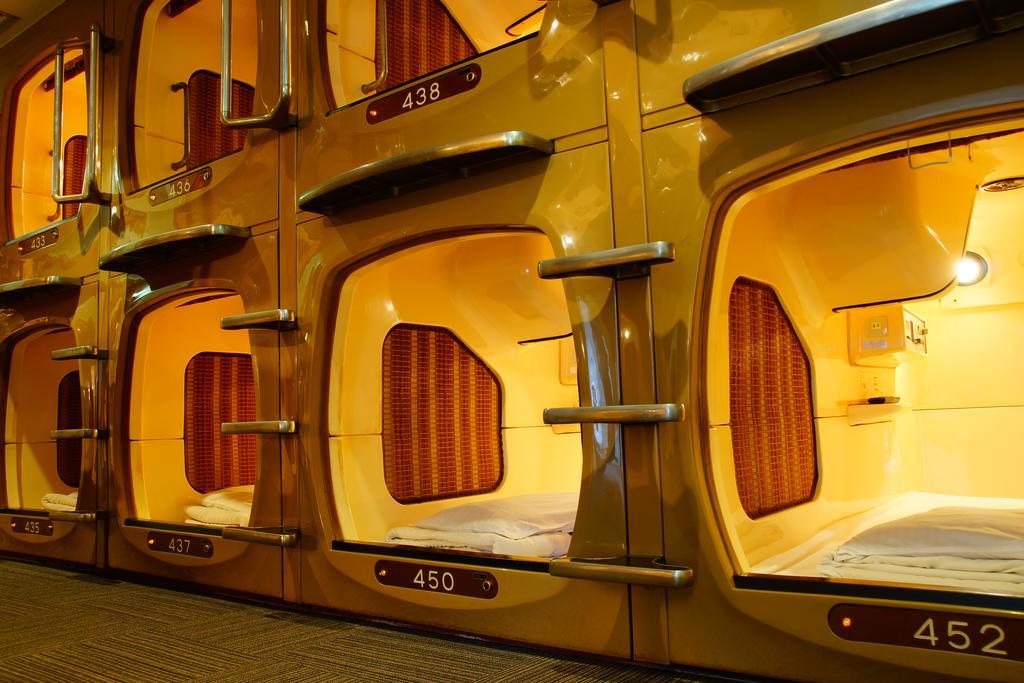 Capsule Inn Kinshicho Токіо Екстер'єр фото